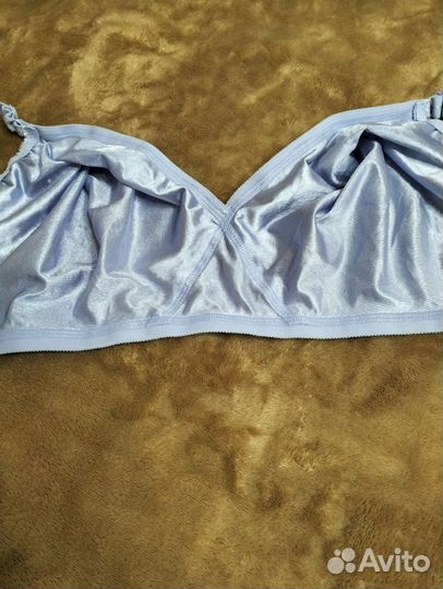 Бюстгальтер 