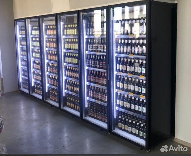 Холодильный шкаф