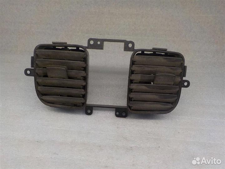 Дефлектор воздушный Hyundai Sonata IV (EF) 1998-2