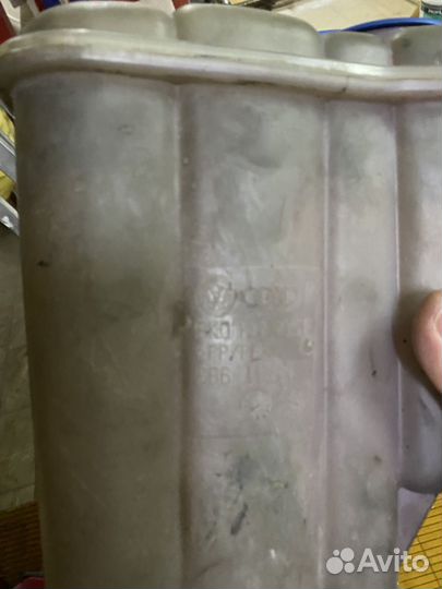 Расширительный бачок audi a5 8t