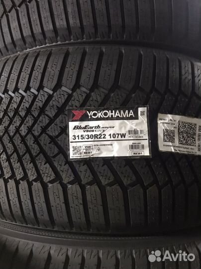 Yokohama BluEarth Winter V906 285/35 R22 и 315/30 R22 107W