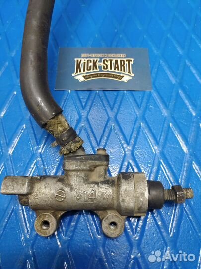 Тормозной цилиндр Honda VFR 400 VFR400 nc30