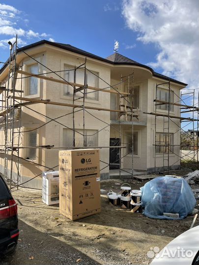 Фасадные работы из жидкого травертина asman