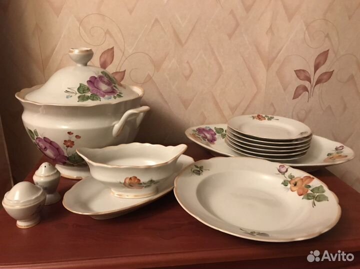 Сервиз столовый