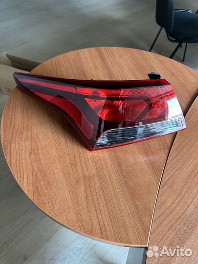 Фонарь Hyundai Solaris(17) внешний левый