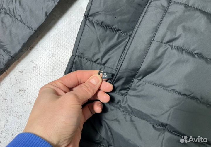 Куртки Calvin Klein эргономичные