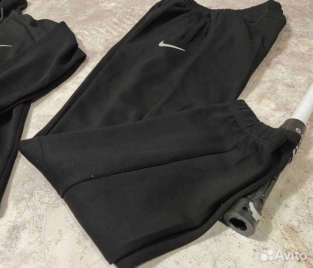 Спортивные костюмы Nike