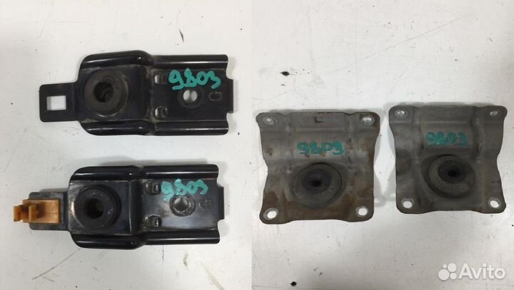 Крепление радиатора