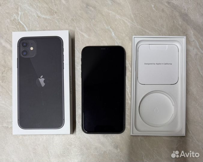 iPhone 11, 64 ГБ
