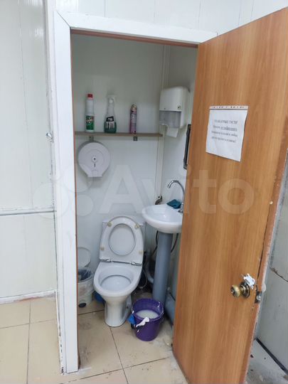 Торговый зал, 64 м²
