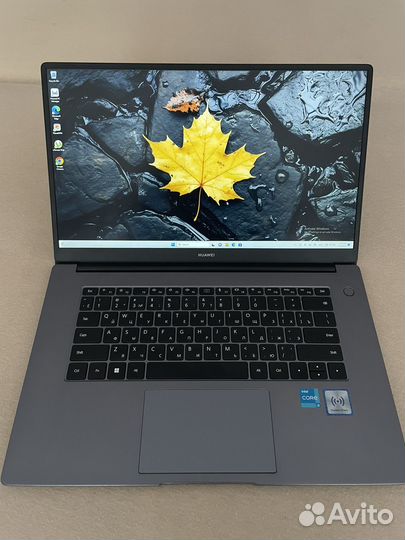 Ноутбук huawei