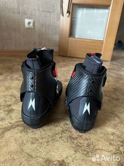 Лыжные ботинки коньковые madshus