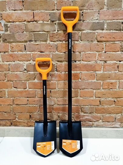 Лопаты Fiskars