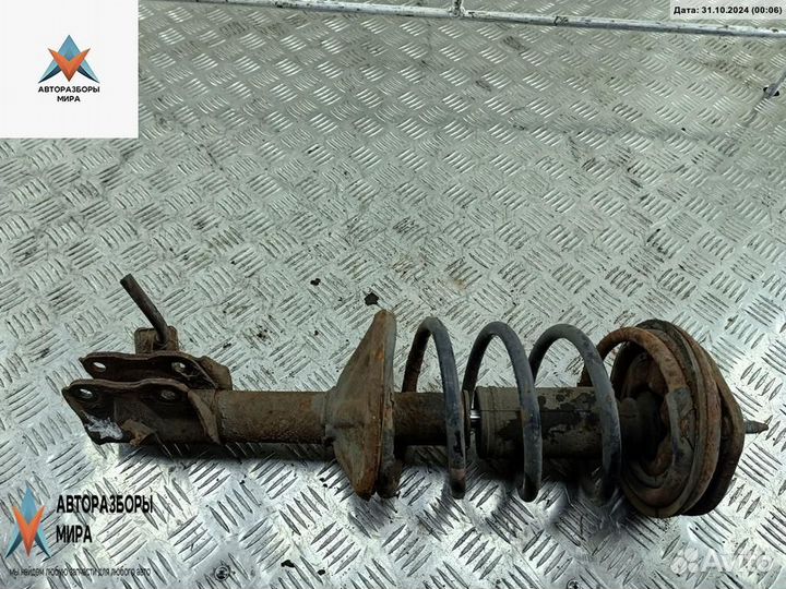 Стойка передняя Mitsubishi Space Star 1999