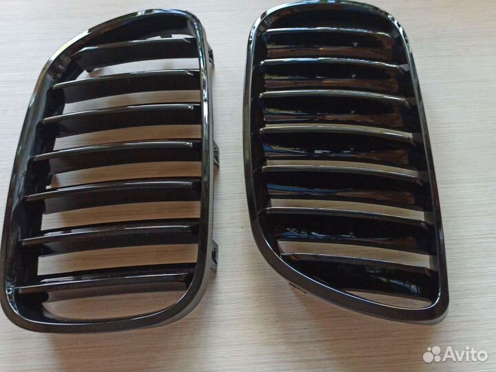 Ноздри BMW Х3 е83 черные глянец рестайлинг