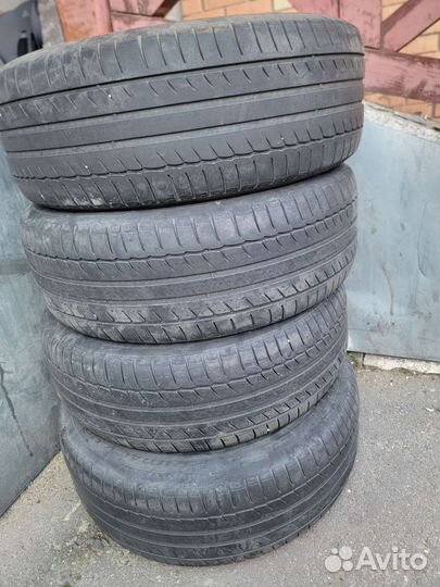 Michelin Primacy HP 215/60 R16