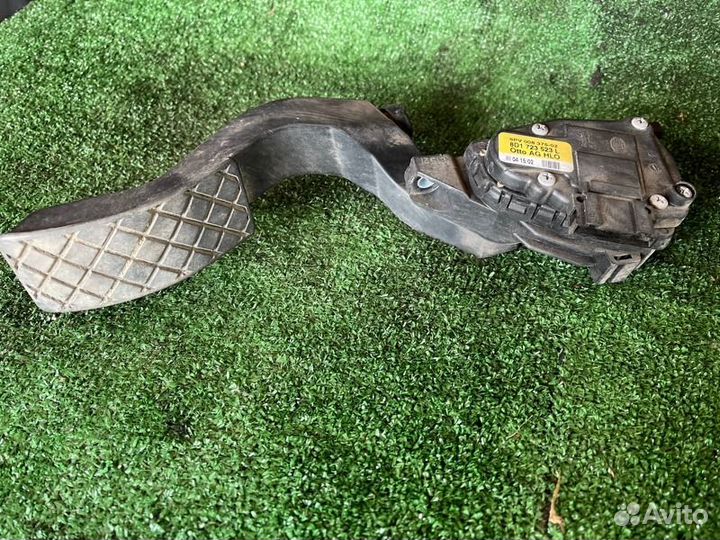 Педаль газа Audi A4 A6 Allroad Superb Passat