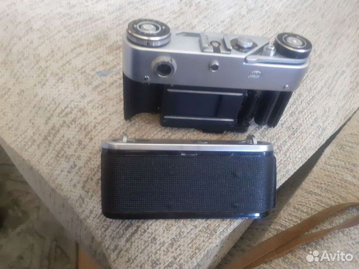 Пленочный фотоаппарат и видеокамера