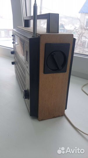 Радиоприемник Selena B-215