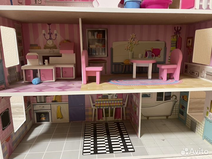 Детский кукольный домик