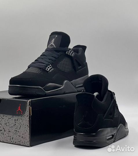 Кроссовки мужские Nike Air Jordan 4 Retro