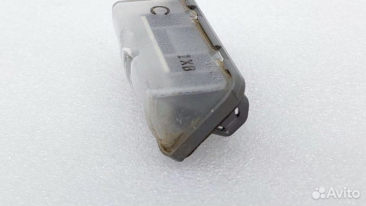 Плафон подсветки номера Toyota Rav4 XA50 M20afks