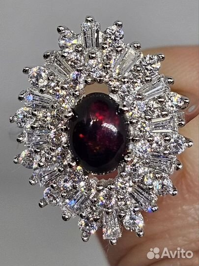 Серебряное кольцо с черным опалом