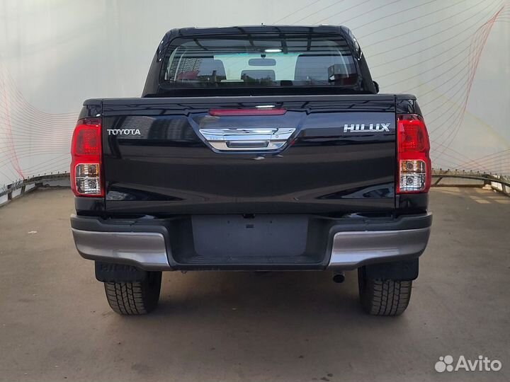 Toyota Hilux 2.4 МТ, 2022, 19 км