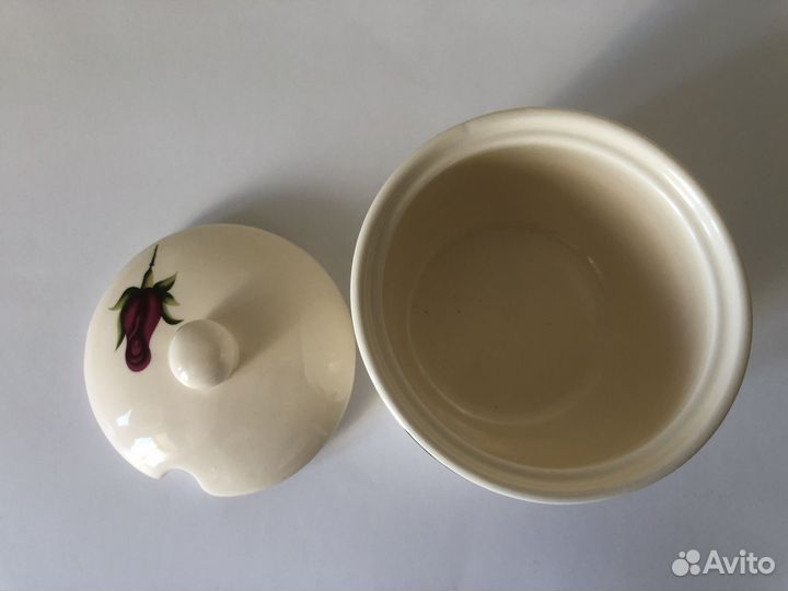 Новая сахарница