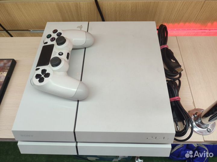 Игровая приставка PS 4 Fat 1Tb