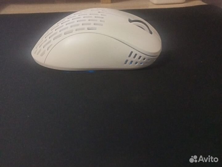 Pulsar xlite v2 medium беспроводная мышь