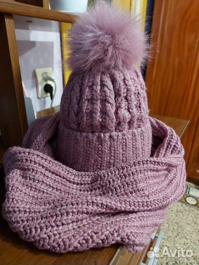 Шапка и снуд женский