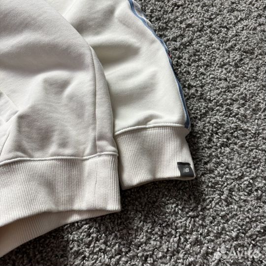 Худи new balance