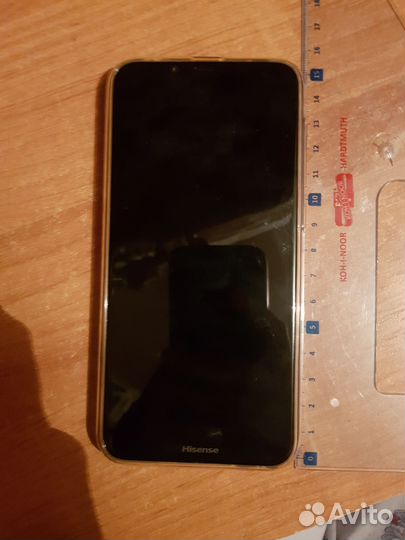 Hisense F25, 16 ГБ