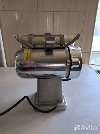 Слайсер-овощерезка для нарезки мяса BL-70