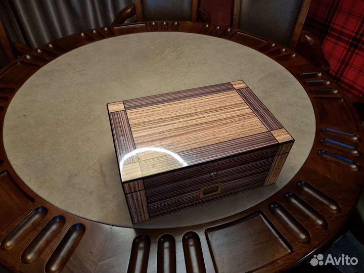 Продаю хьюмидор для сигар