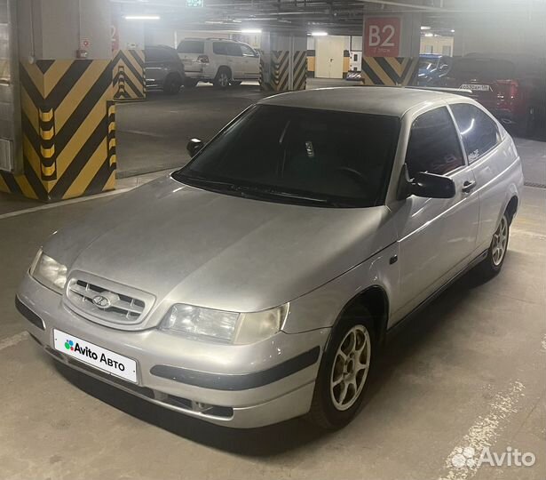 ВАЗ 2112 1.6 МТ, 2008, 300 000 км