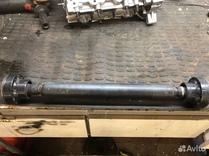 Карданный вал Volkswagen Touareg 2006