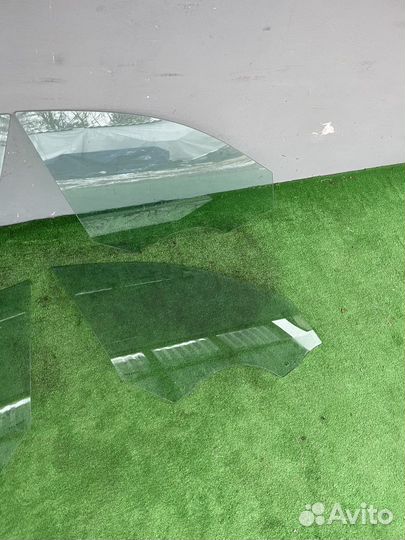 Bmw G30 F90 G31 стекло двери перед