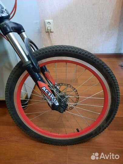 Велосипед подростковый