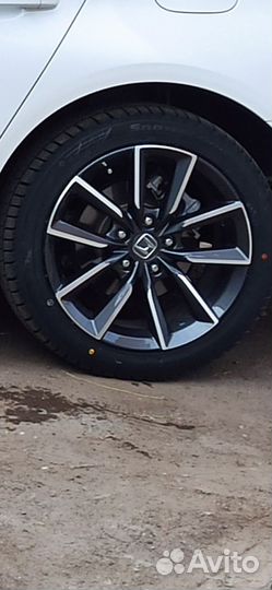 Habilead SnowShoes AW33 225/45 R17