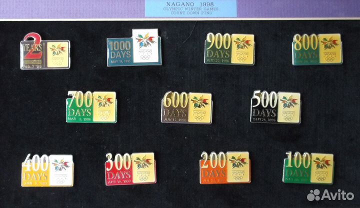 Наборы значков Снеговик 83 и олимпийский мишка