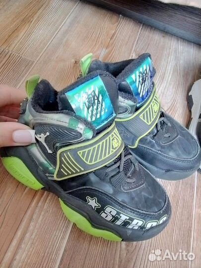 Продам обувь для мальчика