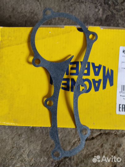 Помпа ниссан