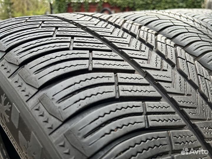 Michelin Pilot Alpin 4 255/45 R19 104V