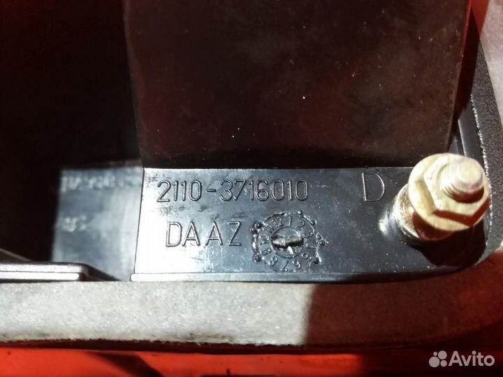 Фонарь правый Ваз 2110 2112