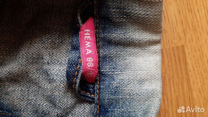 Джинсовая куртка для девочки