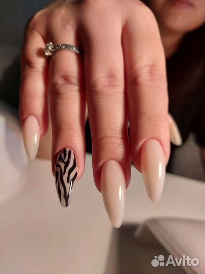 Маникюр на дому