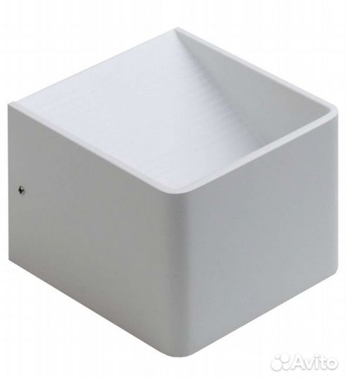 Настенный светильник бра