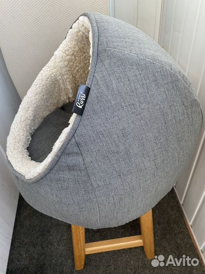 Домик лежанка для кошки или собаки. Коврик